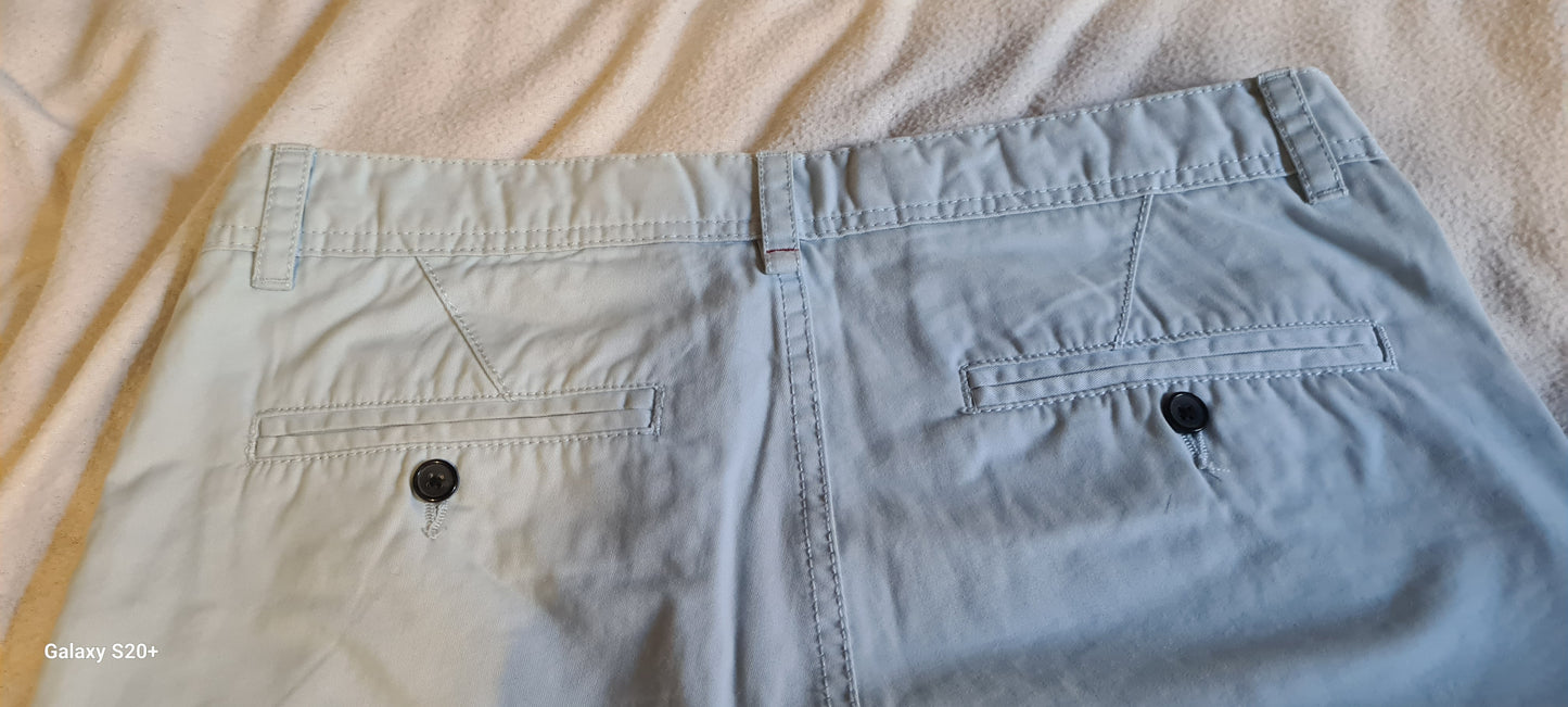 Bermuda Chino