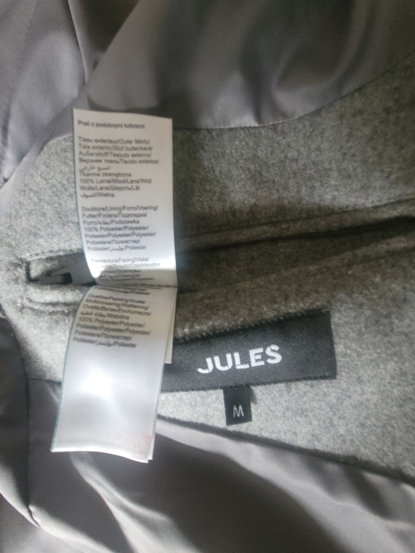 Manteau en laine col montant