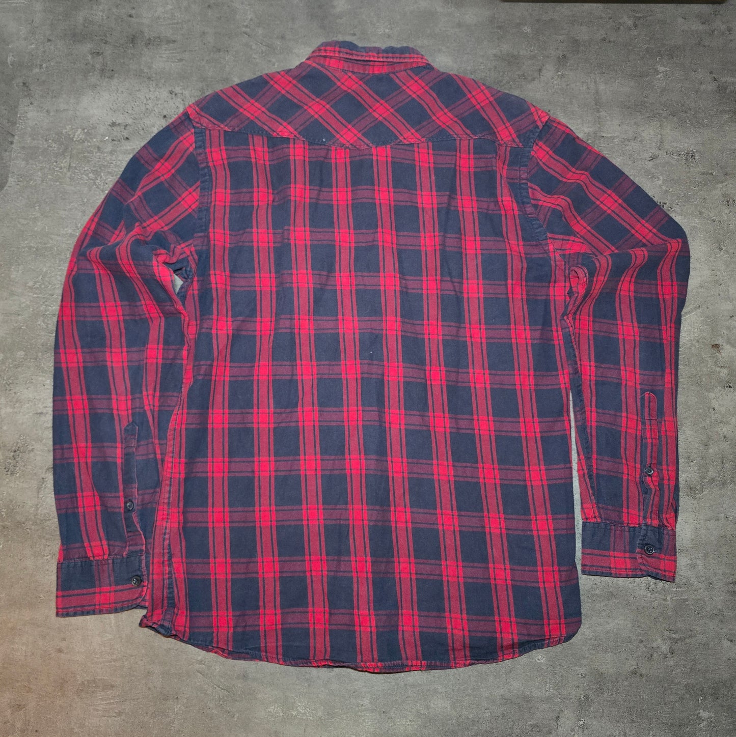 Chemise à carreaux rouge et bleu taille M