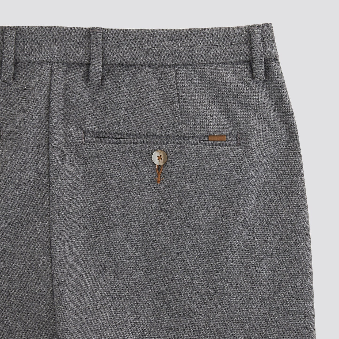 Pantalon chino slim reliefé