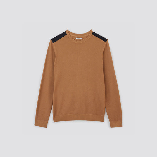 Pull à col rond et patch épaule