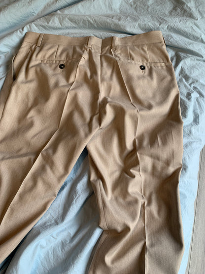 Costume crème