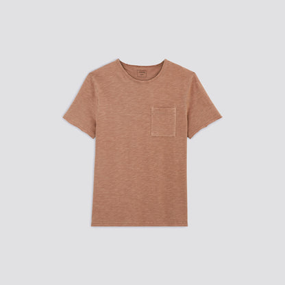 Tee-shirt avec lavage et finitions à cru