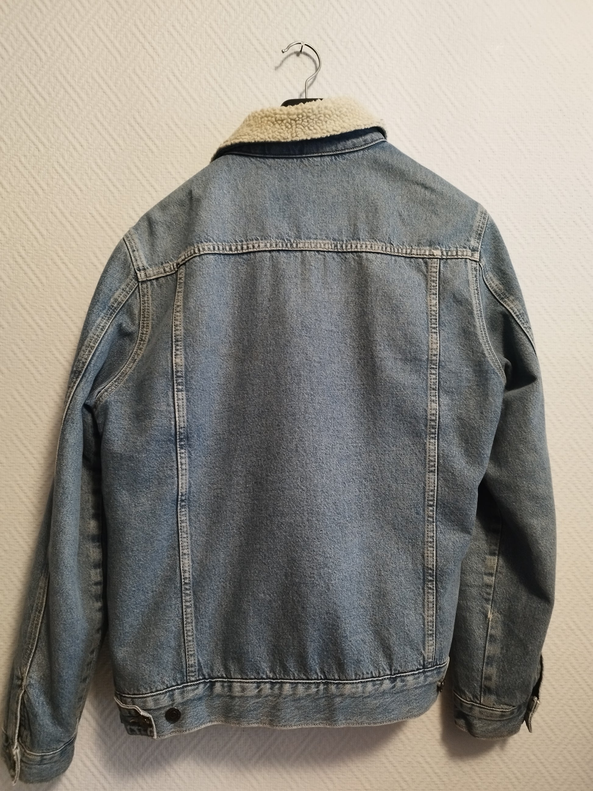 second_hand