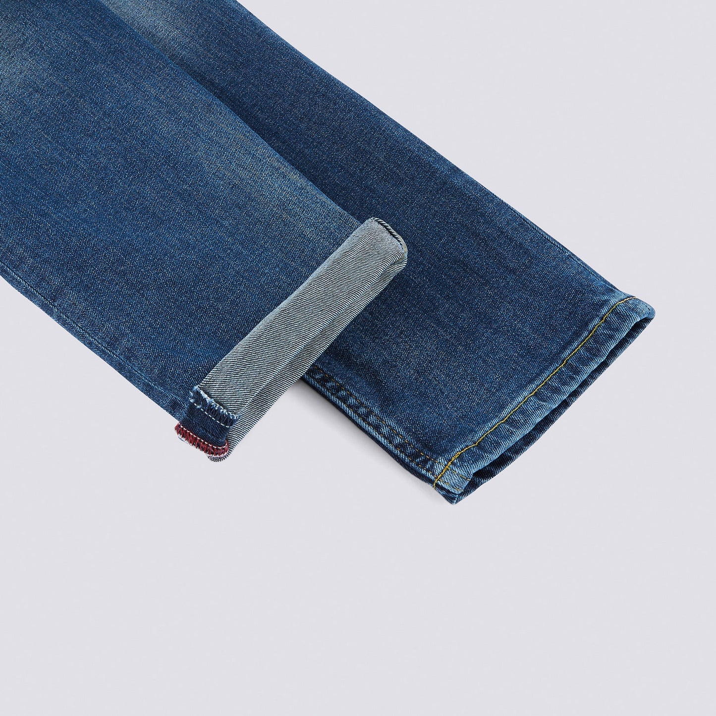Jean confort bleu délavé blanchi
