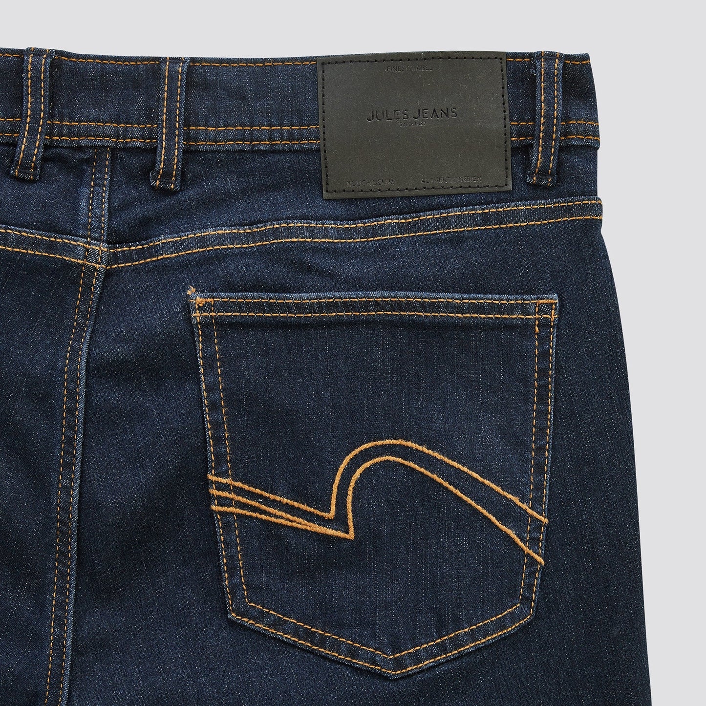 Jean slim urbanflex en polyester recyclé
