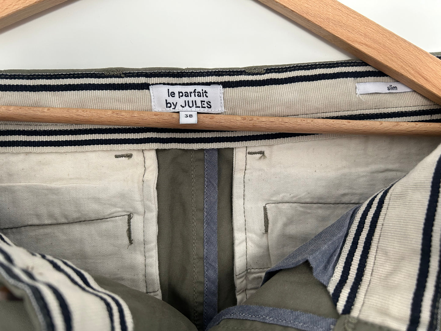 Pantalon chino slim 'le parfait by JULES'