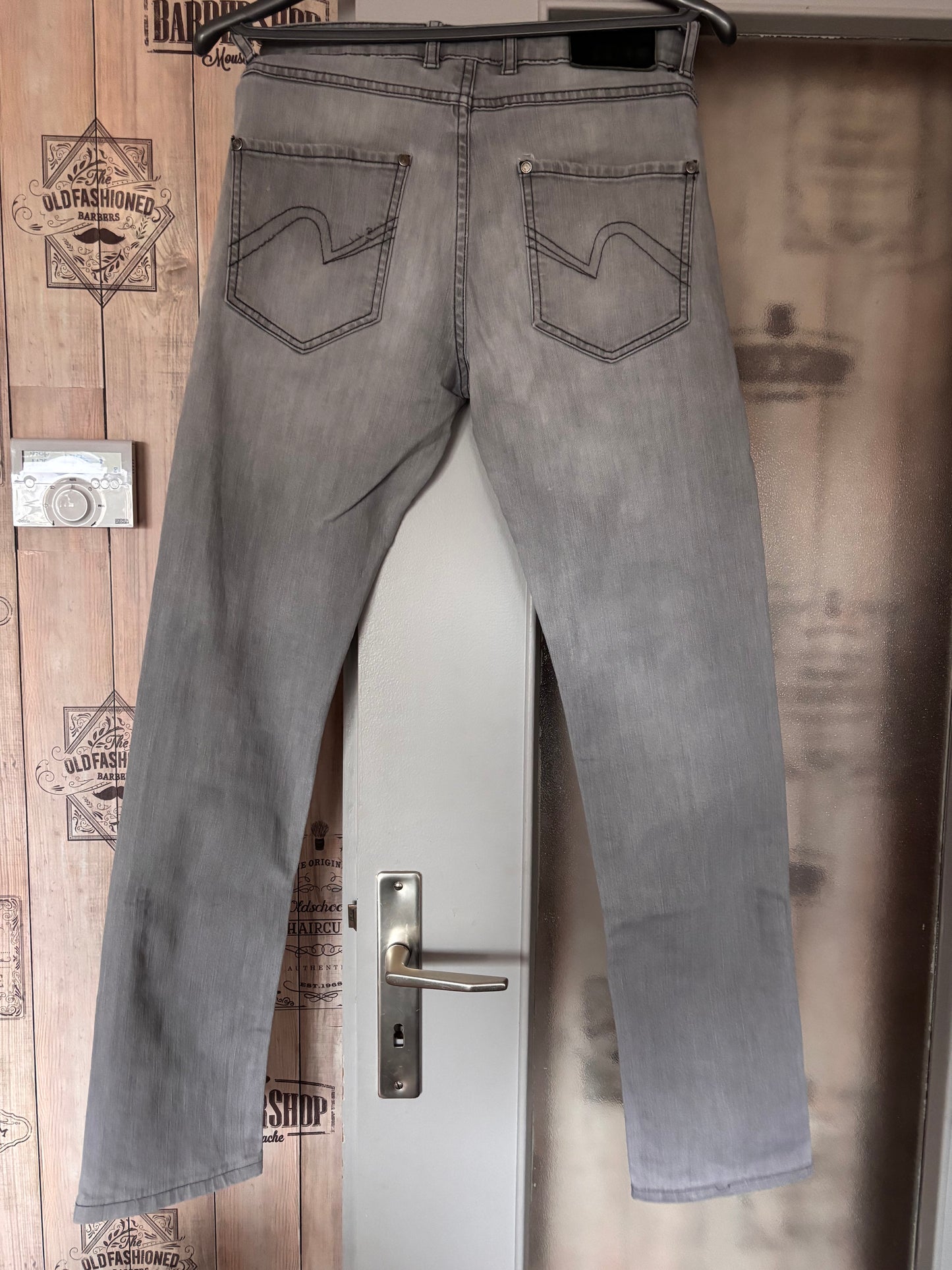 Jean slim gris clair taille 36