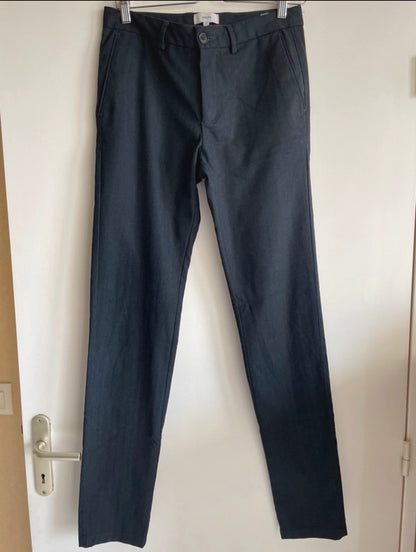 Pantalon chino slim chevron