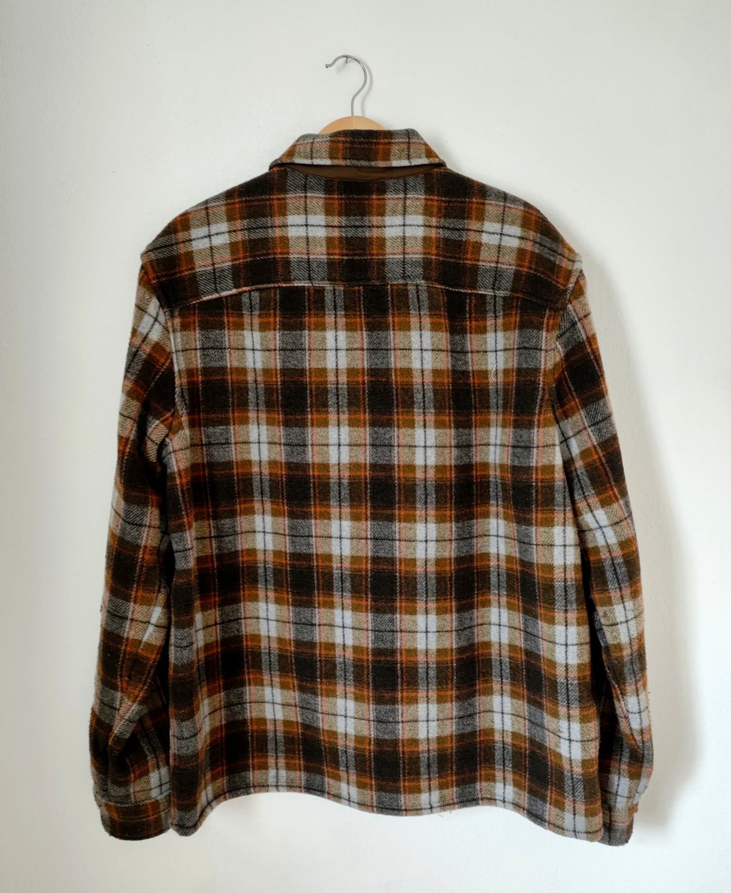 Sur chemise épaisse