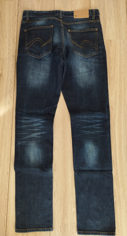 Jean effet légèrement délavé