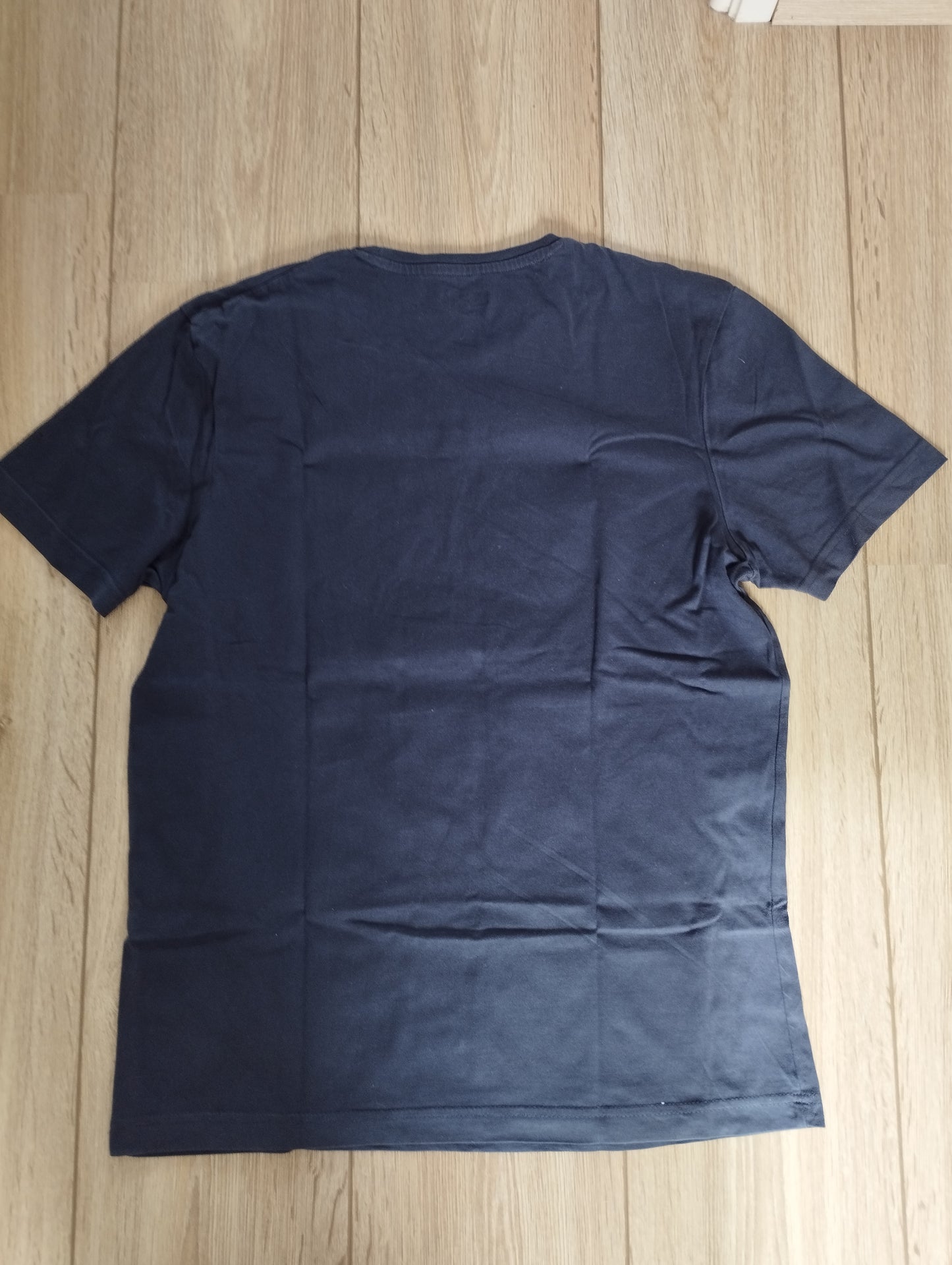 T-shirt graphique B w/ U