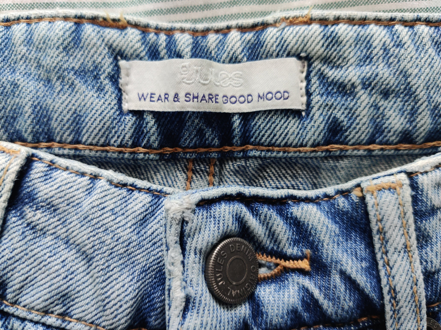 Jean straight délavé