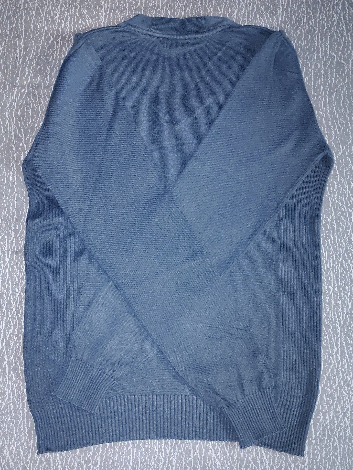 Pull col V bleu marine M