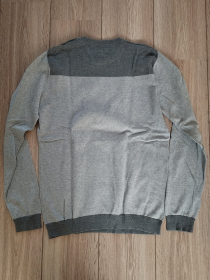 Pull col rond boutons col