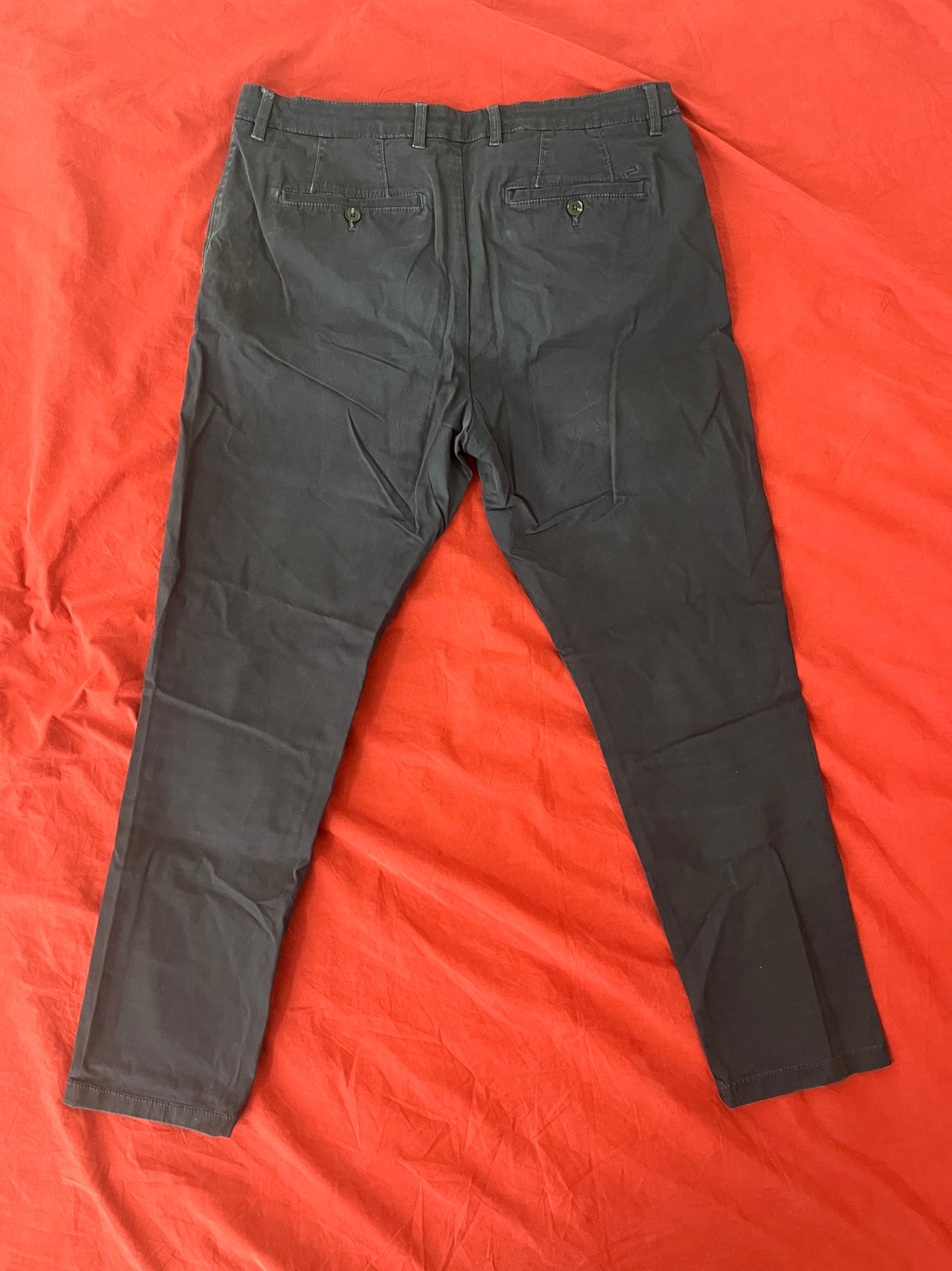 Pantalon chino bleu nuit