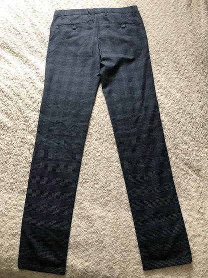 Pantalon bleu et gris