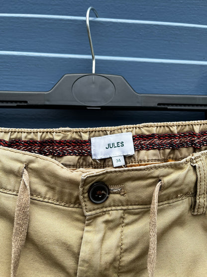 Pantalon cargo contenant du lin