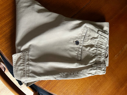 Pantalon cargo contenant du lin