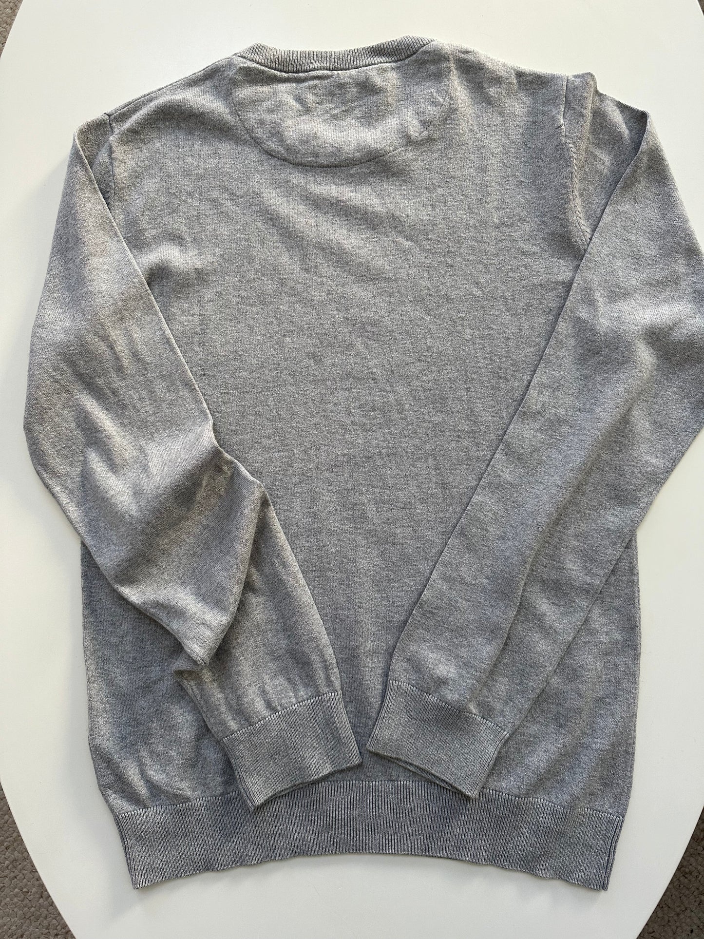 Pull gris