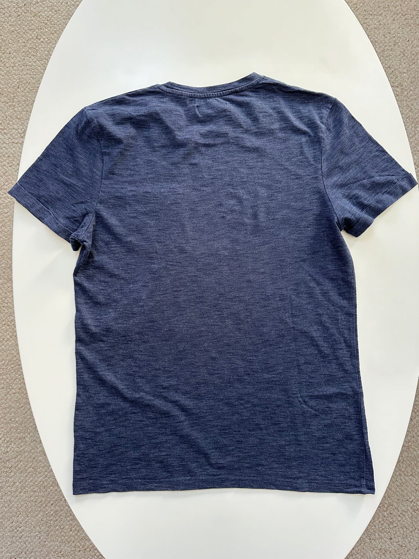 T-shirt bleu