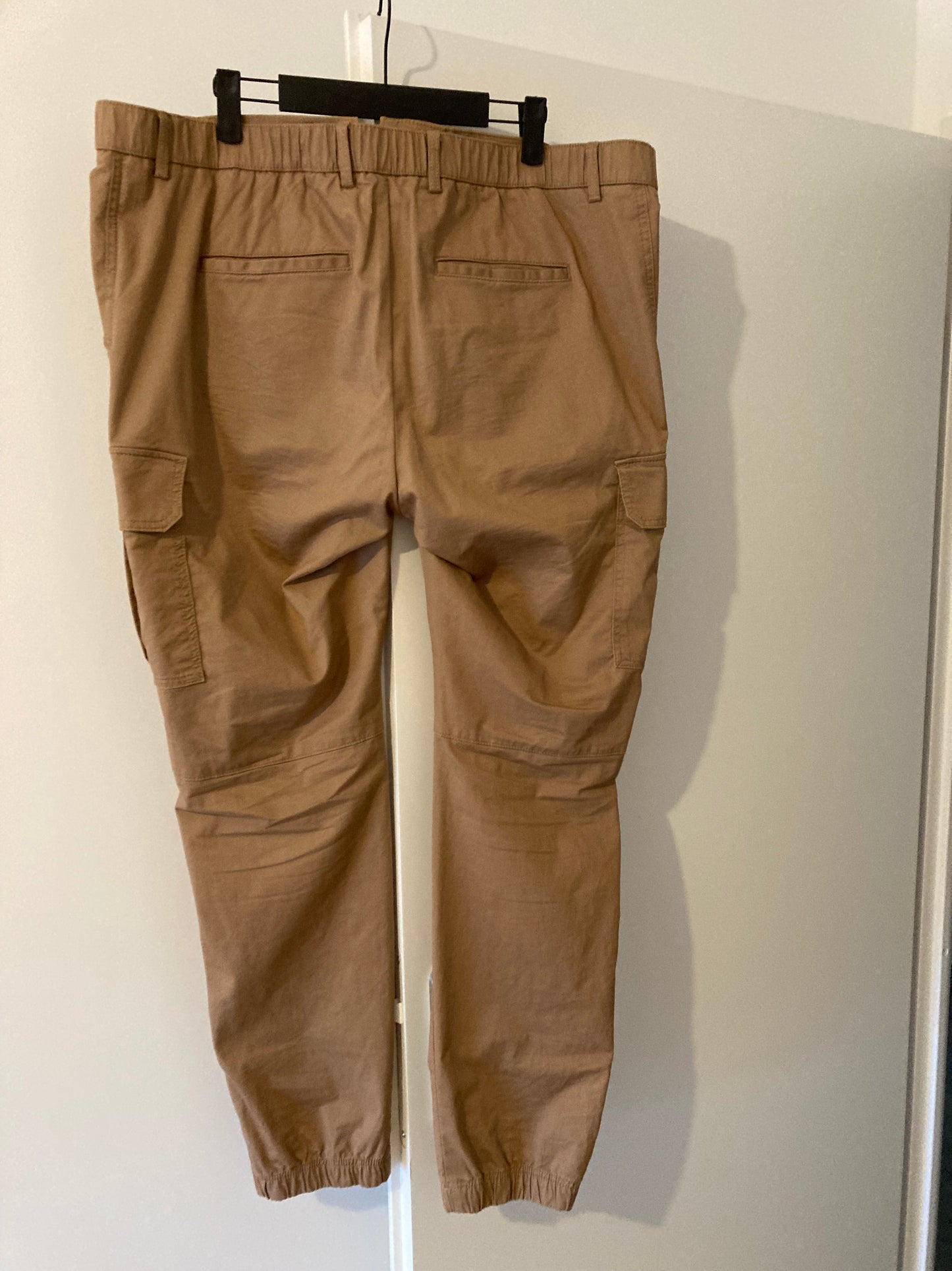 Pantalon cargo