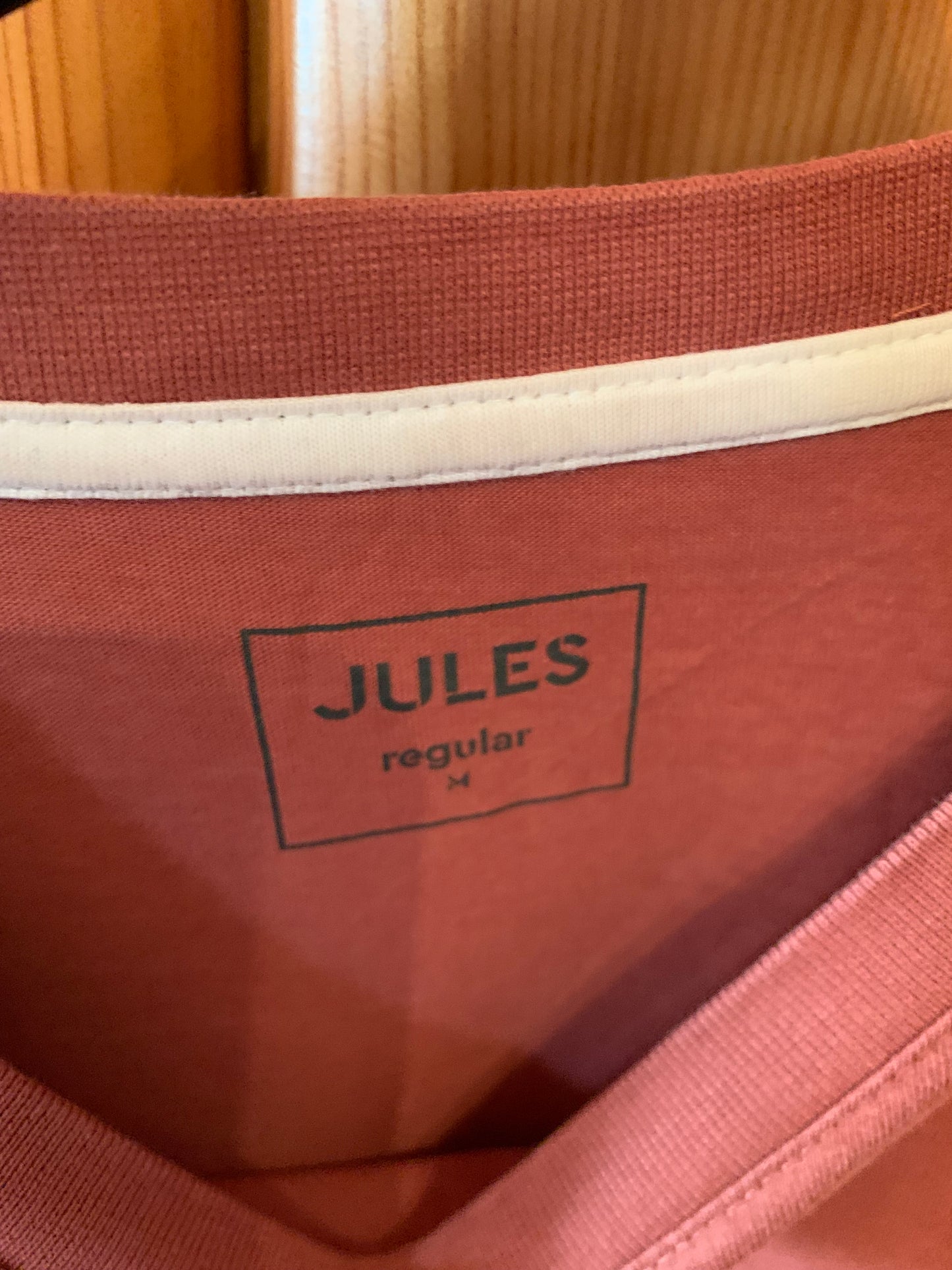 Tee-shirt rouge peu porté