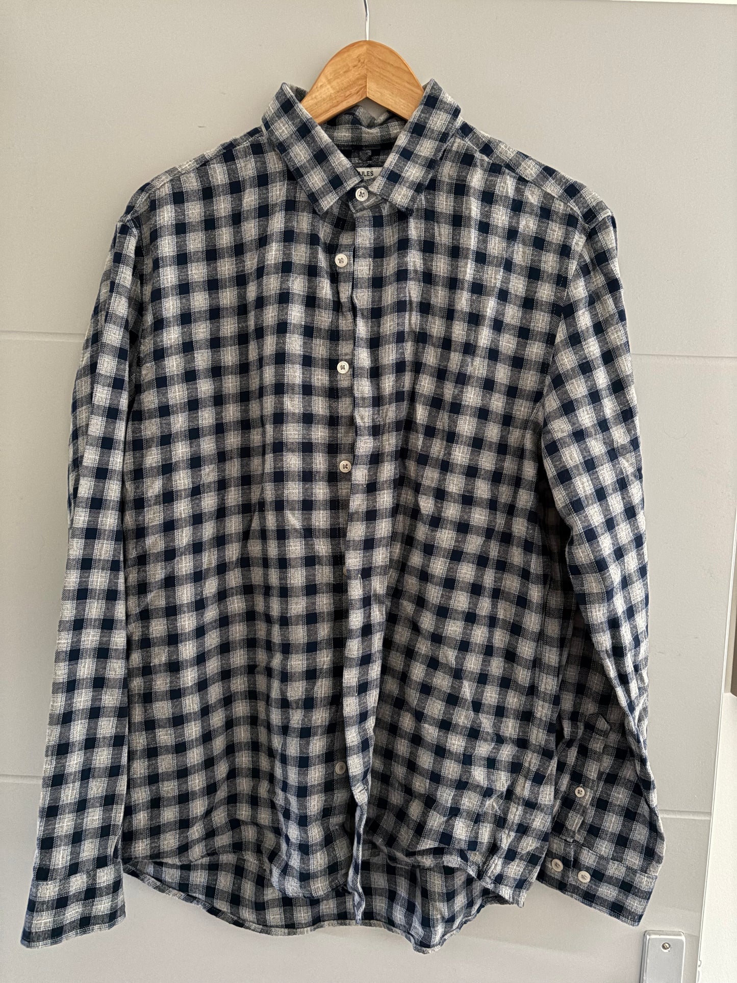 Chemise