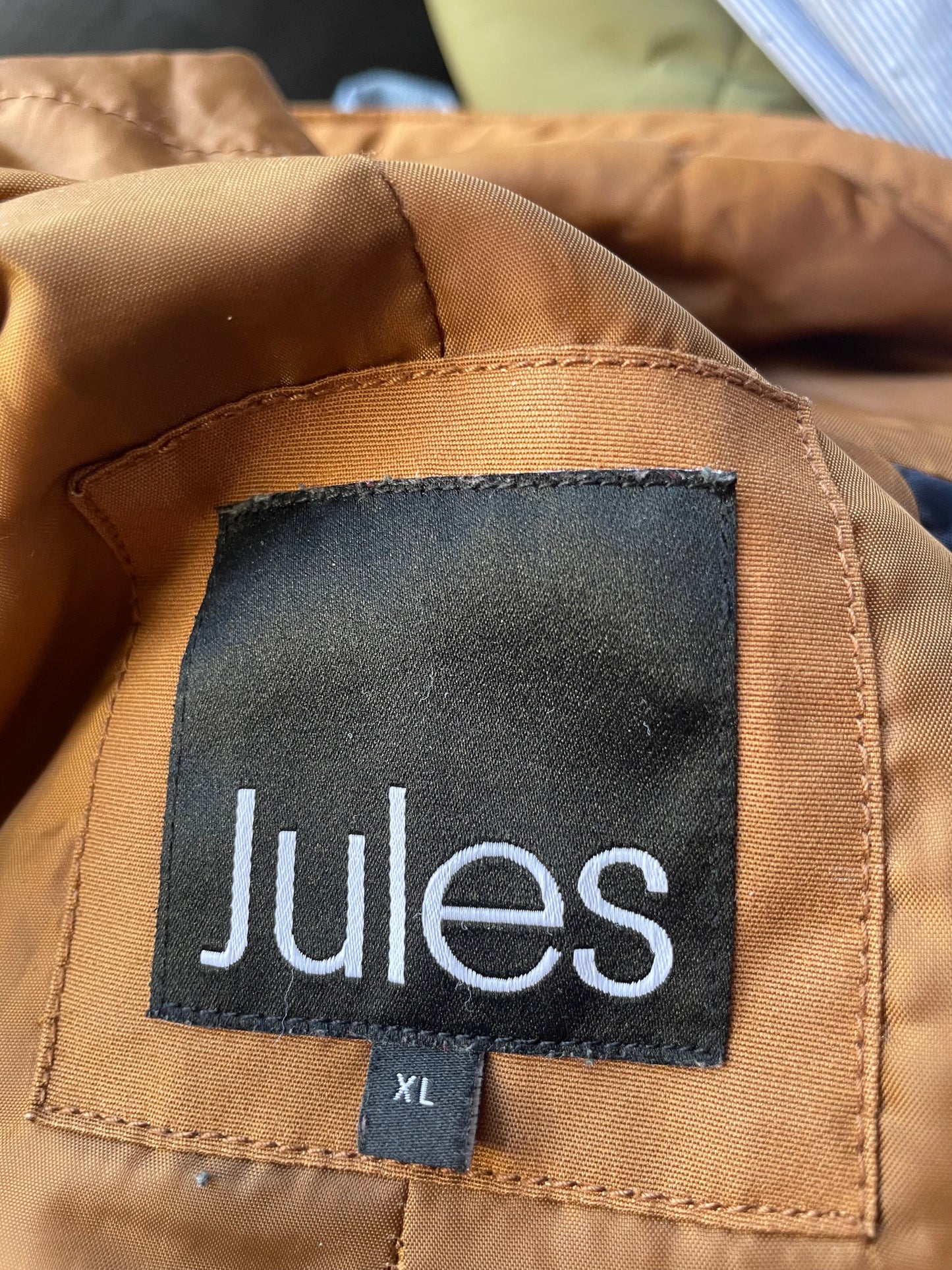 Parka capuche couleur camel