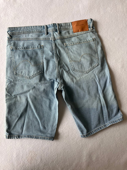 Bermuda en jean avec du coton recyclé