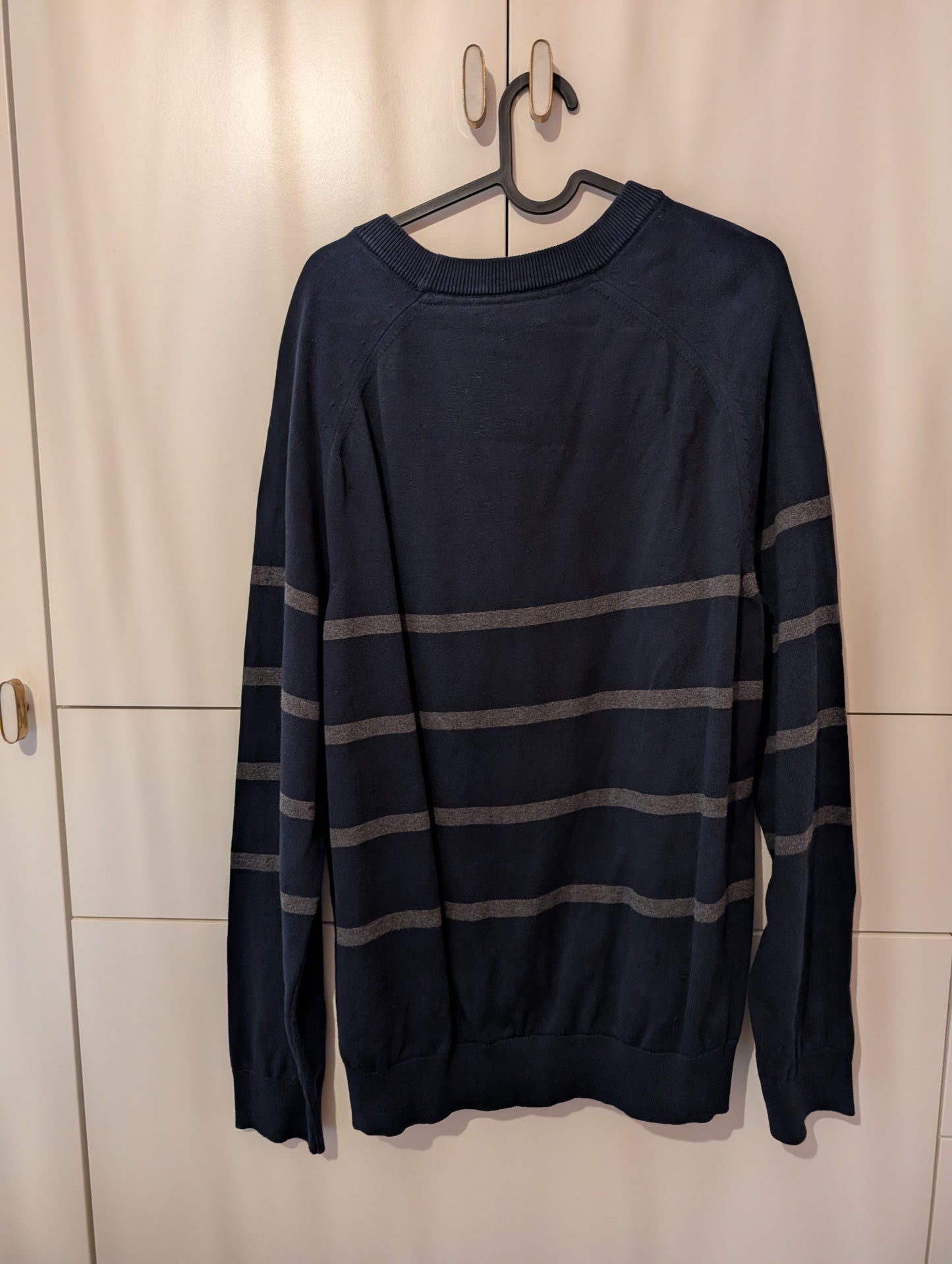 Pull col rond rayures