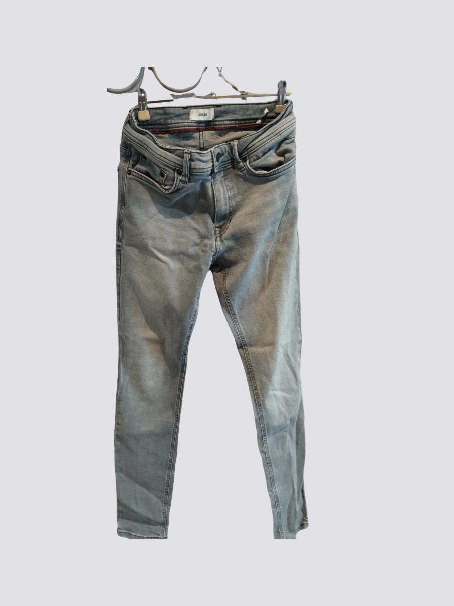 Jean couleur gris/bleu délavé