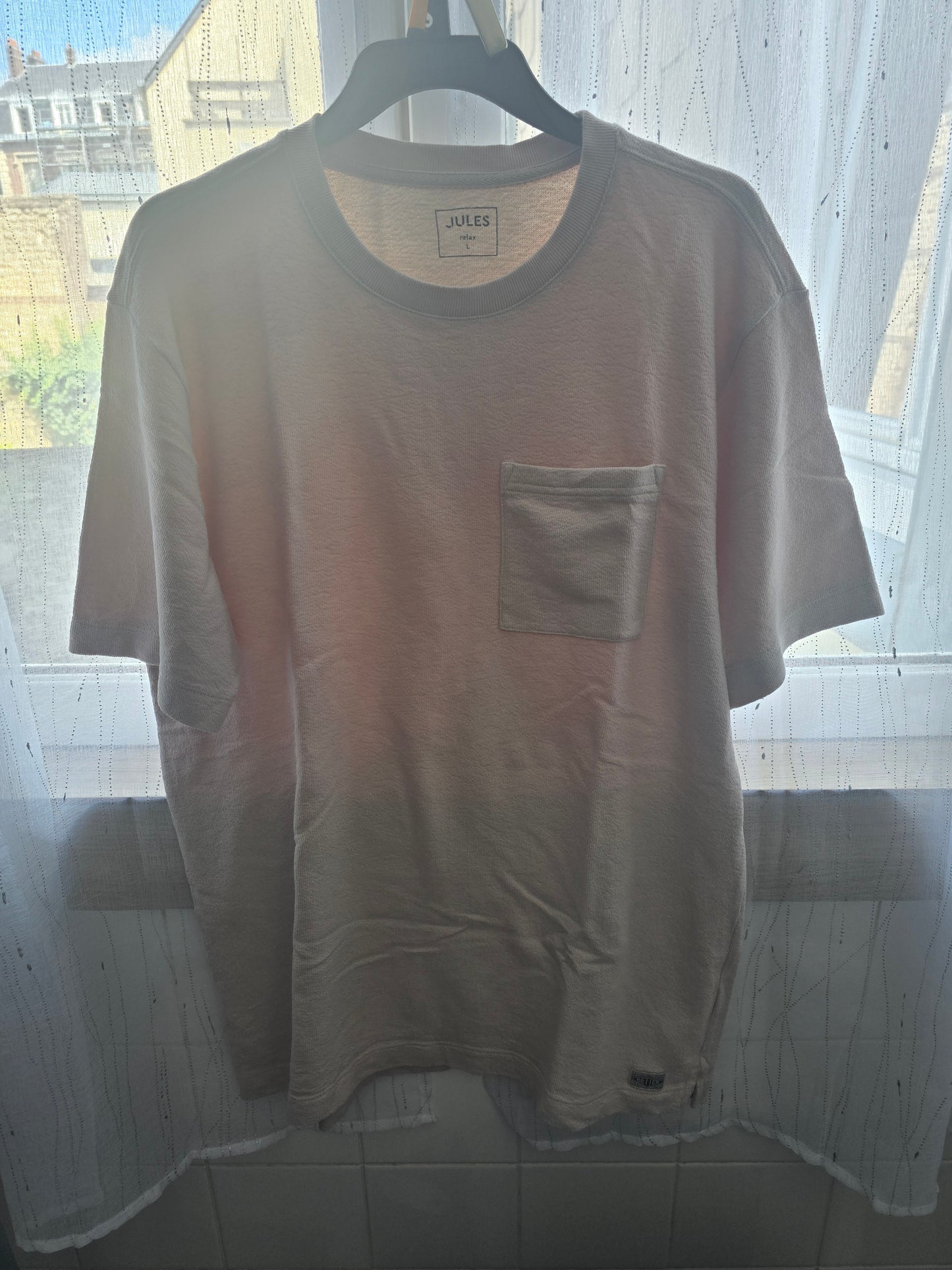 T-shirt beige