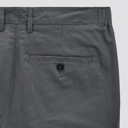 Pantalon chino slim reliefé
