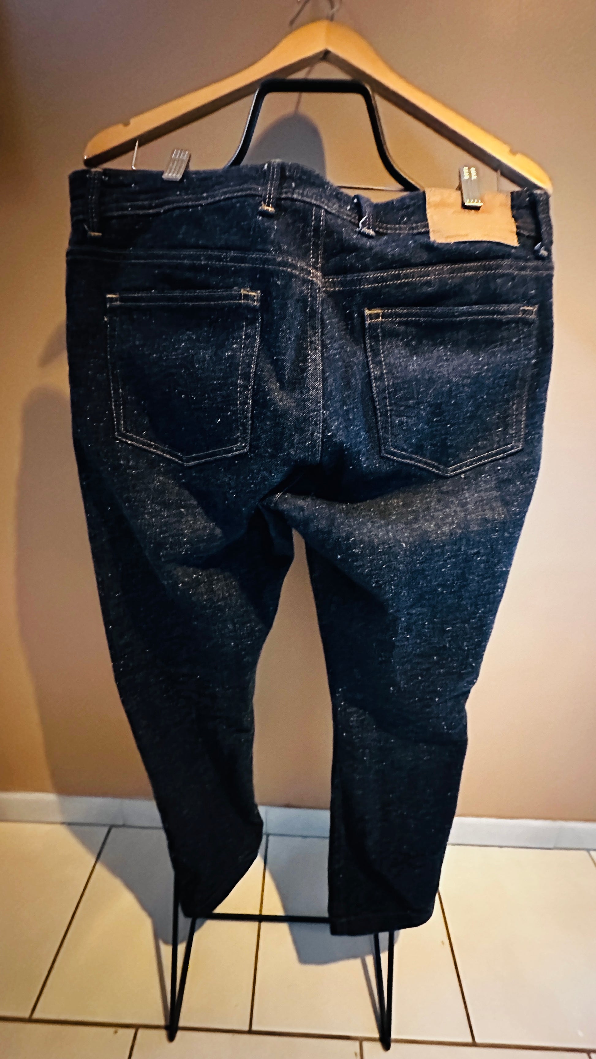 second_hand