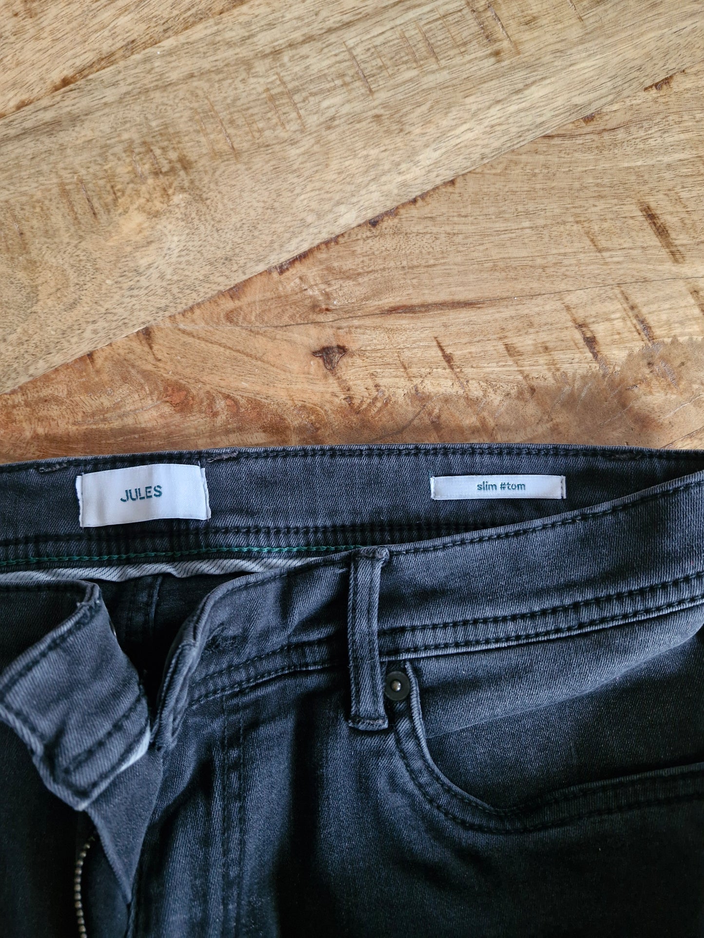second_hand