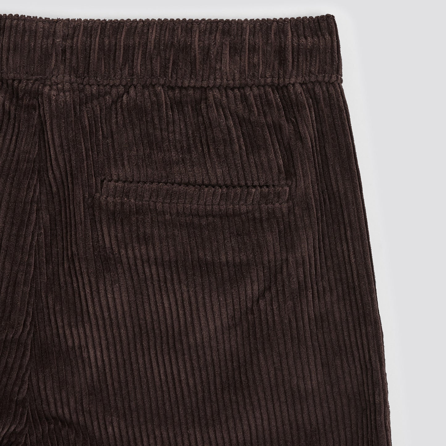 Pantalon jogger en velours grosse côtes