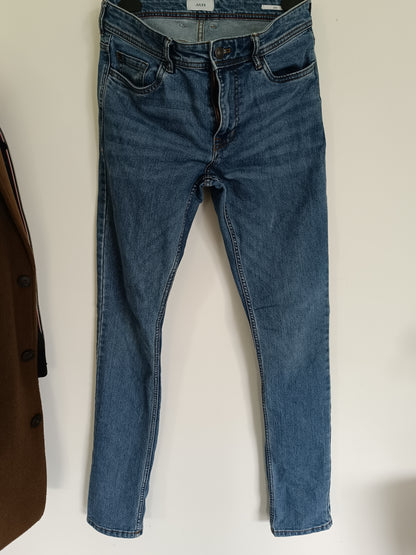 second_hand