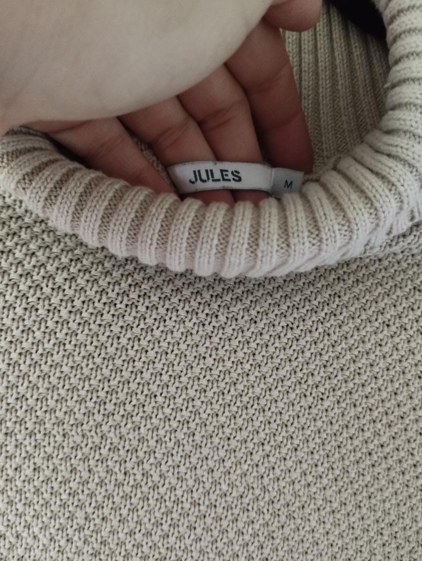 Pull col roulé Beige