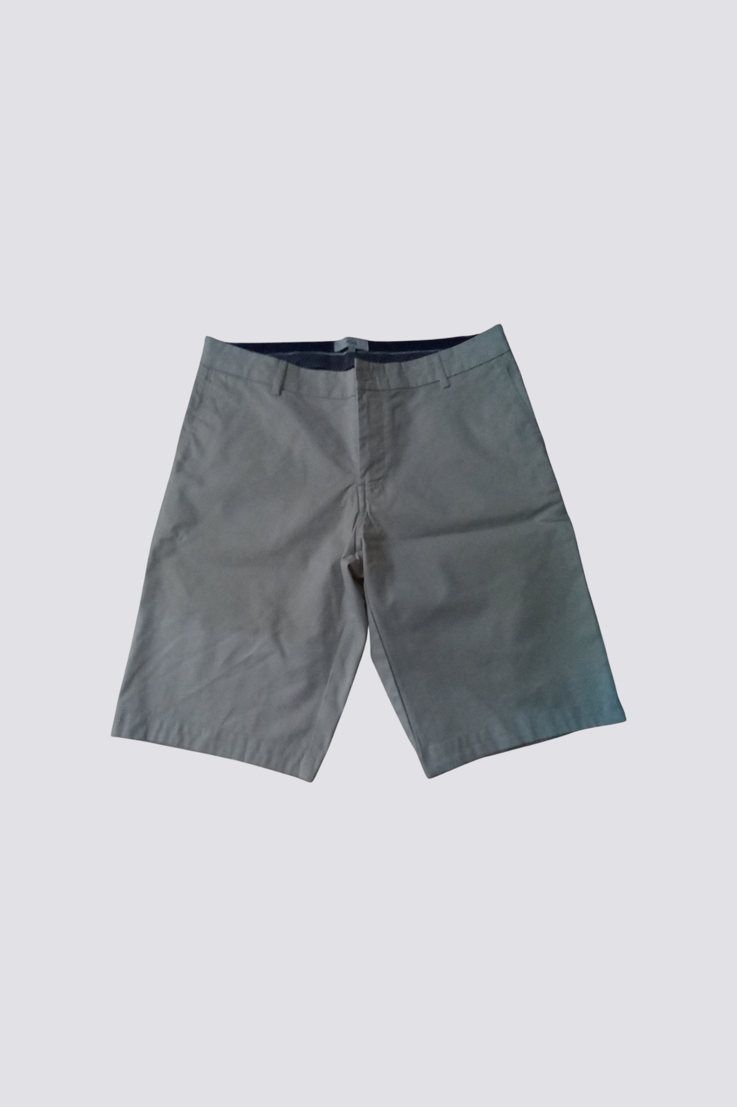 Short ecru