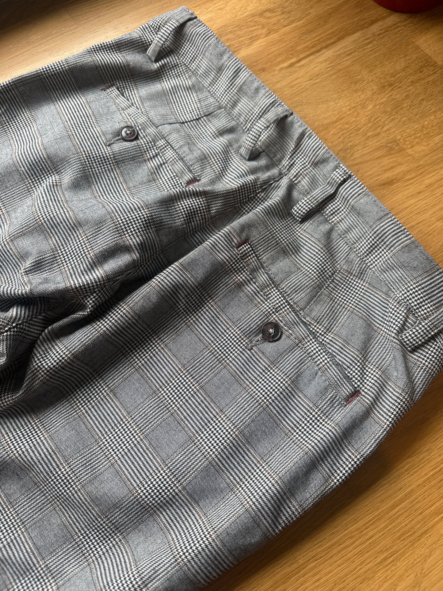 Pantalon chino à carreaux