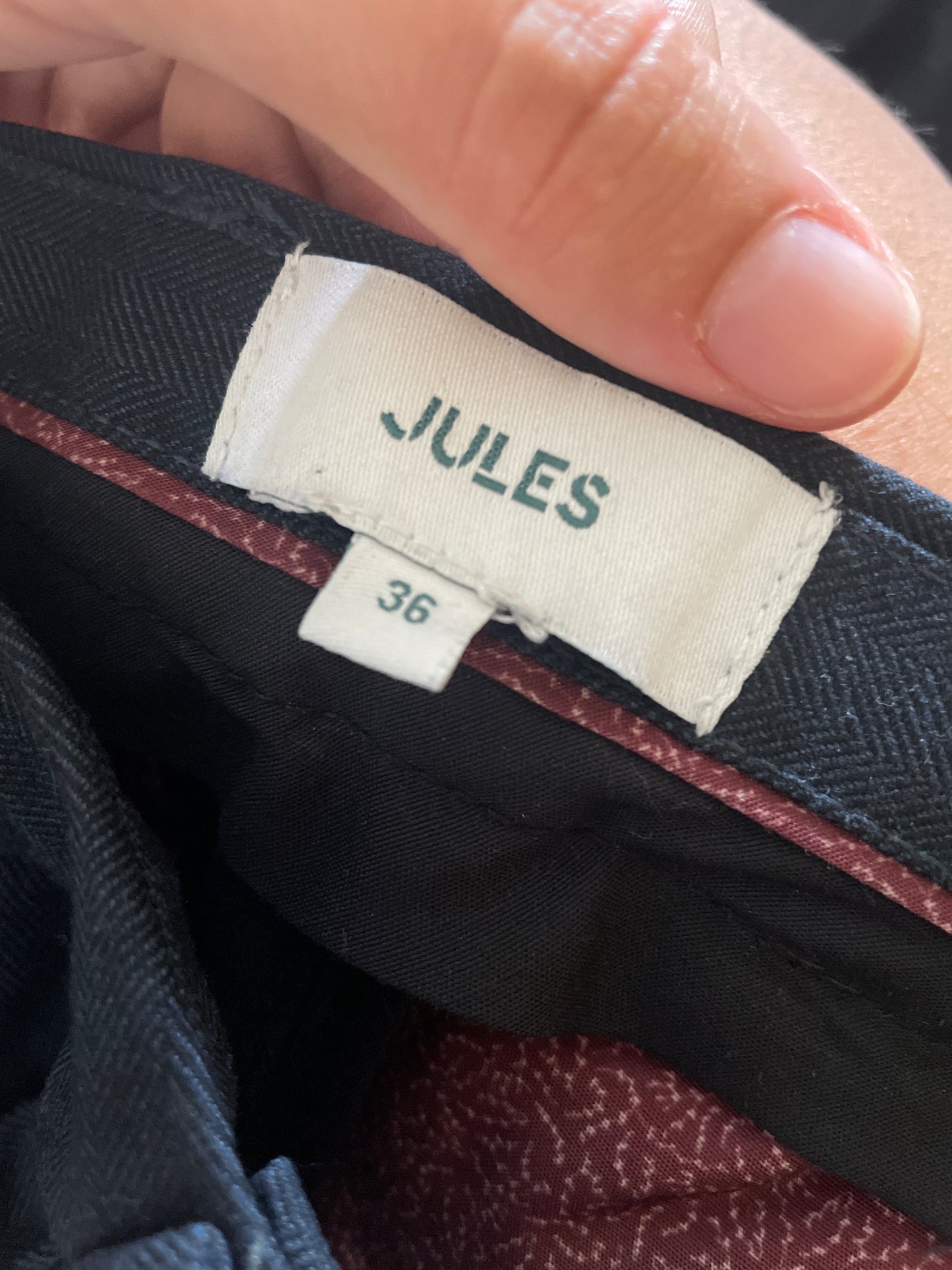 Pantalon chino slim chevron