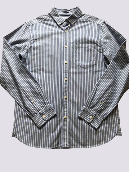 Chemise bleue et blanche