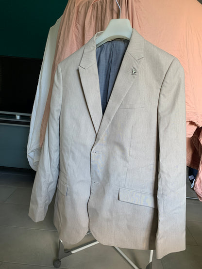 Costume crème