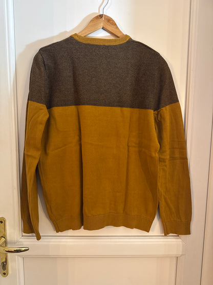 Pull colorblock