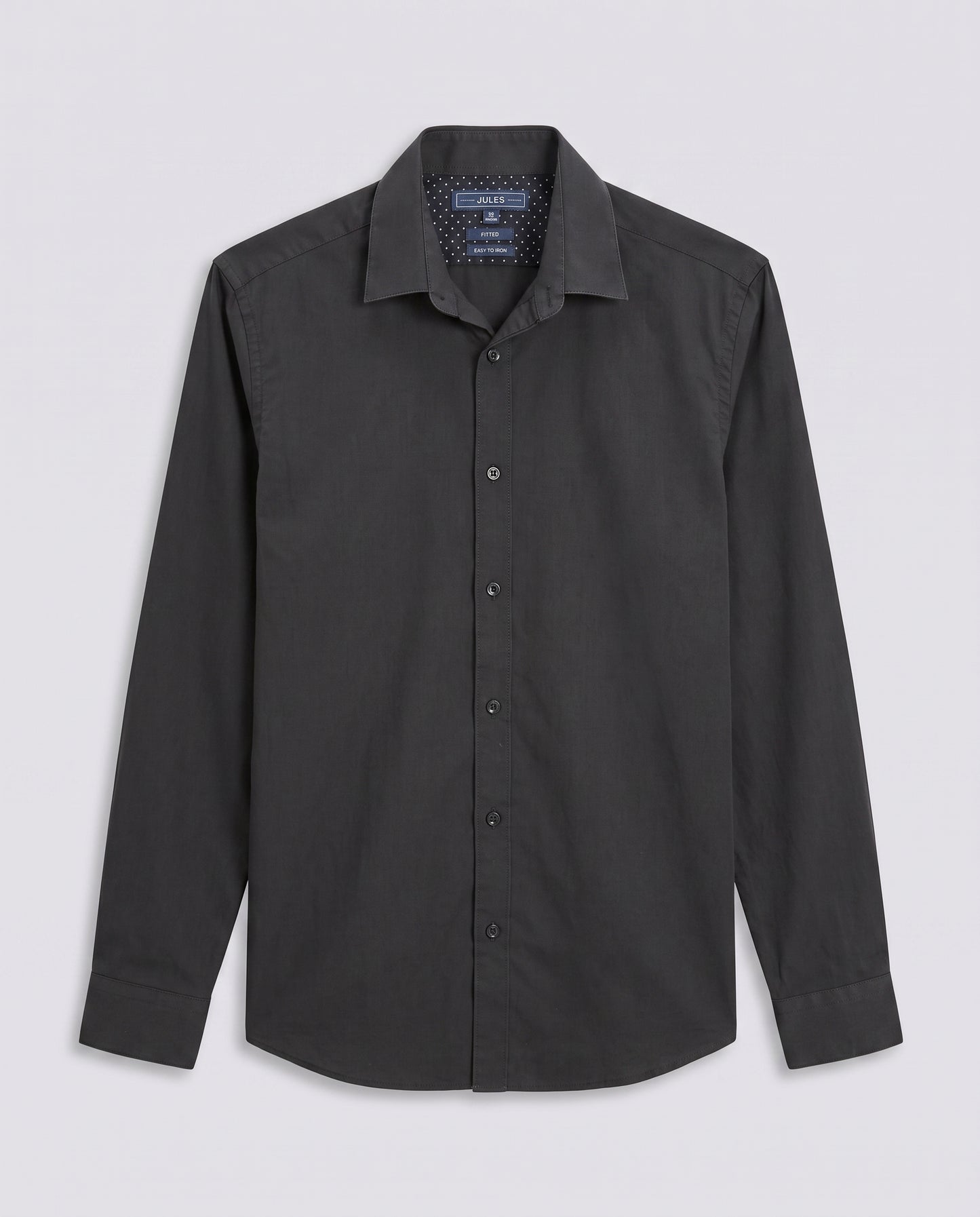 Chemise noire repassage facile
