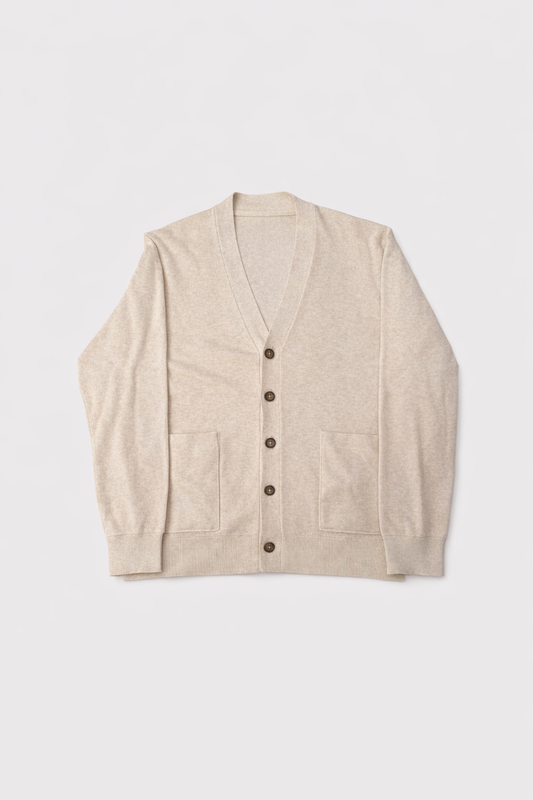 Cardigan Jules neuf, confectionné en coton 100% naturel, doux et respirant.